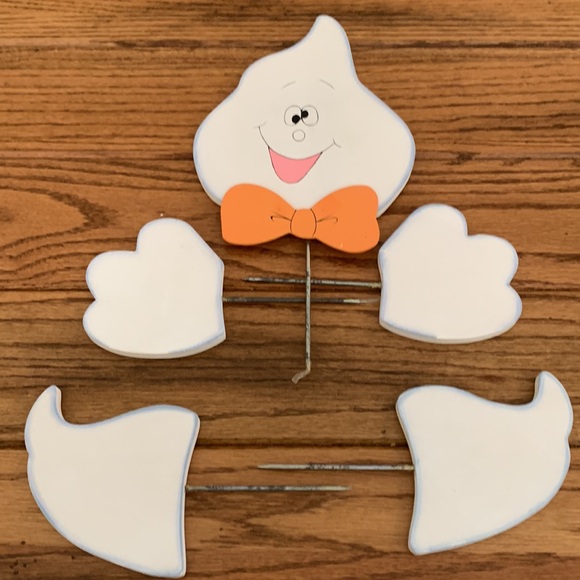 Wooden ghost pumpkin decoration kit. - Picture 2 of 9